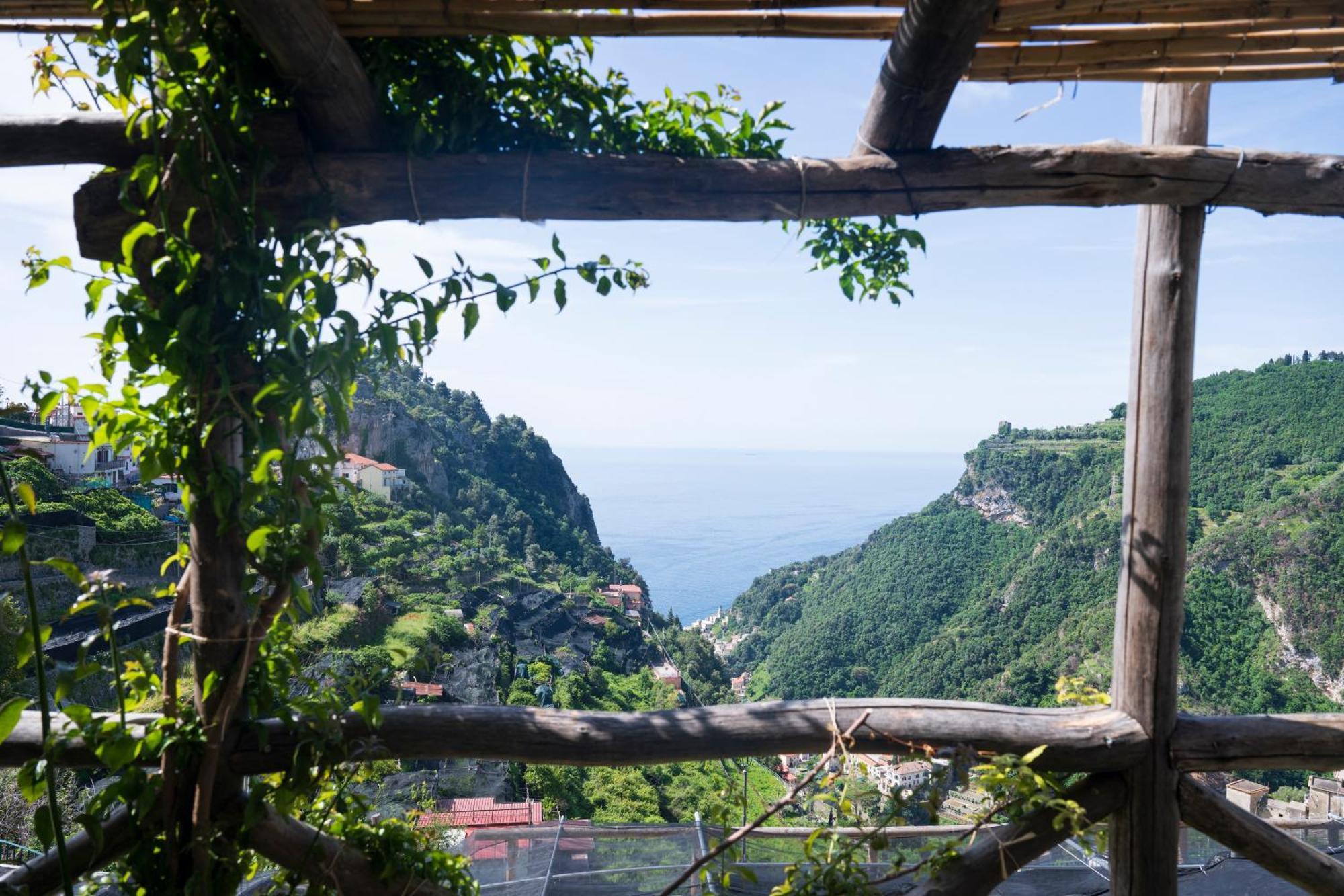 Villa Admiring Amalfi Scala Esterno foto