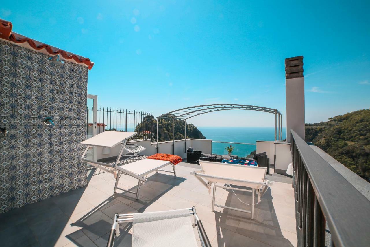 Villa Admiring Amalfi Scala Esterno foto